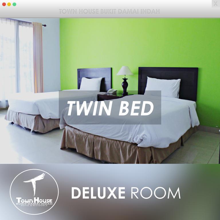 Hotel Town House Bukit Damai Indah Balikpapan  Exterior foto